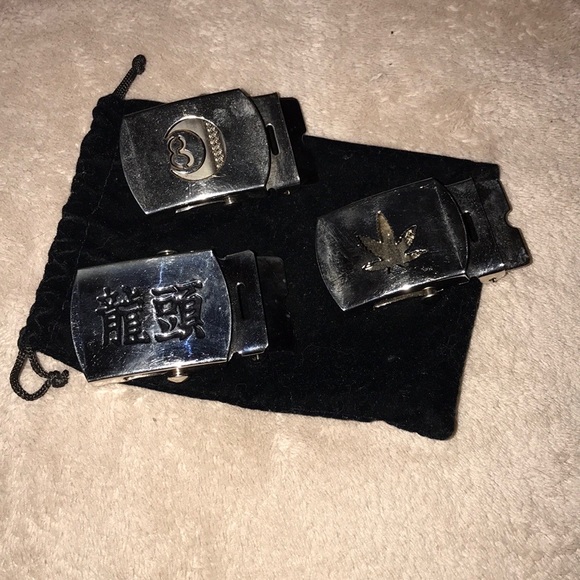 Vintage silver belt buckles with symbols 💕 - Picture 2 of 4